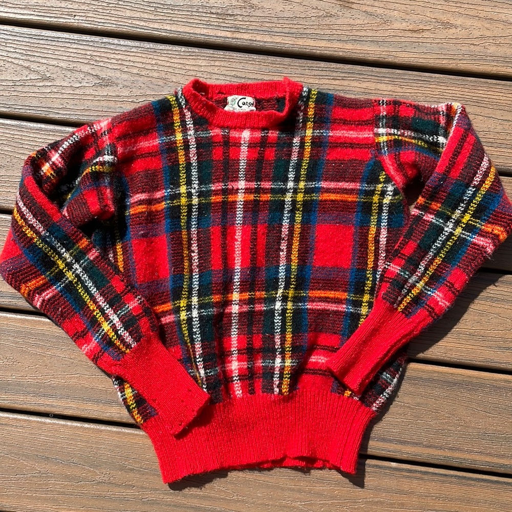 Corgi Wool Plaid Sweater